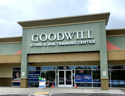 Thrift Store «Goodwill», reviews and photos