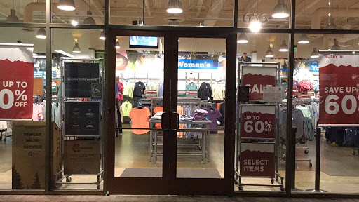 Sportswear Store «Columbia Sportswear Outlet Store», reviews and photos, 100 Citadel Dr #636, Commerce, CA 90040, USA