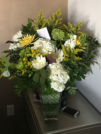 Florist «Blossoms Florist», reviews and photos, 913 N Peak St, Dallas, TX 75204, USA