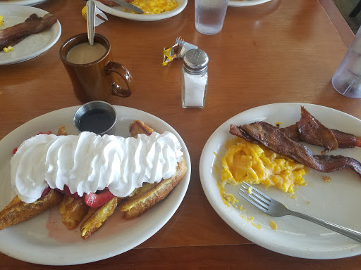 Ogie’s Cafe Find Breakfast restaurant in Bakersfield Near Location