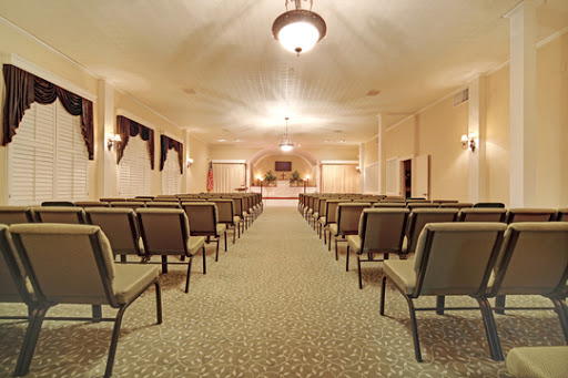 Funeral Home «Blount & Curry Funeral Home- MacDill Avenue Chapel», reviews and photos, 605 S MacDill Ave, Tampa, FL 33609, USA