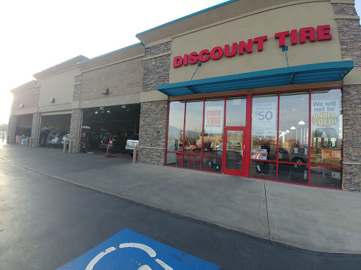 Tire Shop «Discount Tire Store - Draper, UT», reviews and photos, 89 E 12450 S, Draper, UT 84020, USA