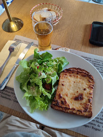 Photos du propriétaire du Restaurant Le Café des Seize Quartiers à Château-Chalon - n°8