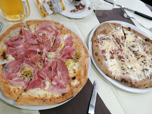 Pizzeria Pizza Divina in Martina Franca, Provincia di Taranto