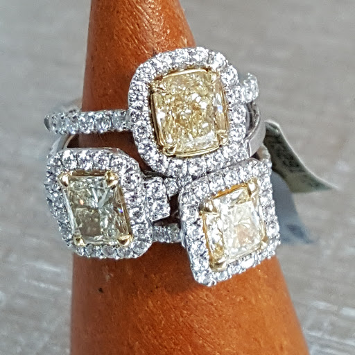 Jewelry Store «Santayana Jewelry Store Miami», reviews and photos, 917 SW 122nd Ave, Miami, FL 33184, USA