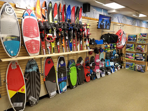 Sporting Goods Store «Peter Glenn Ski & Sports», reviews and photos, 1900 Okeechobee Blvd, West Palm Beach, FL 33409, USA