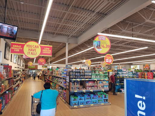 Supermarket «ALDI», reviews and photos, 2106 Forest Hills Rd W, Wilson, NC 27893, USA