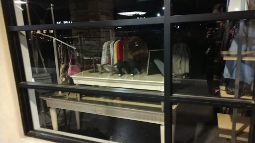 Thrift Store «White Dove Thrift Shoppe», reviews and photos, 5035 N 7th Ave, Phoenix, AZ 85013, USA