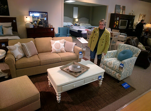 Furniture Store «Bassett Home Furnishings», reviews and photos, 2261 E Southlake Blvd, Southlake, TX 76092, USA