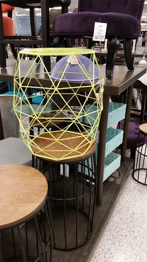 Clothing Store «Ross Dress for Less», reviews and photos, 628 Palomar St, Chula Vista, CA 91911, USA