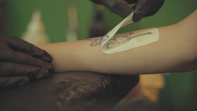 Industrial Tattoo & Barber - Студио за татуировки