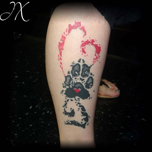 Tattoo Shop «Lucky Strike Tattoo and Body Piercing», reviews and photos, 115 E Broad St Ste 100, Quakertown, PA 18951, USA