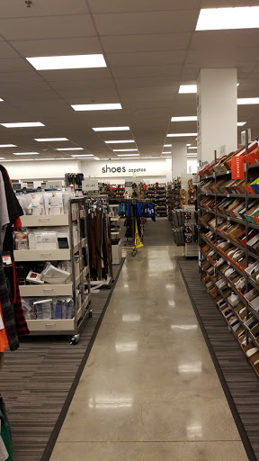 Department Store «Nordstrom Rack The Shops at Midtown Miami», reviews and photos, 3201 N Miami Ave, Miami, FL 33127, USA