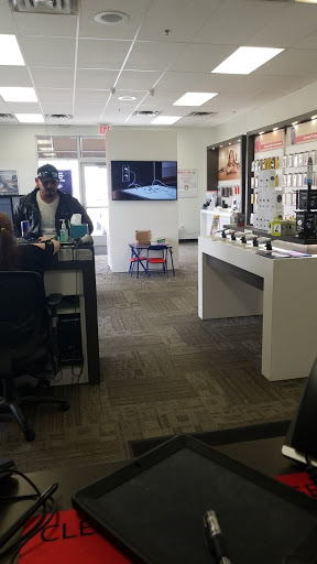 Cell Phone Store «Verizon Authorized Retailer - A Wireless», reviews and photos, 4101 2nd Ave W #100, Williston, ND 58801, USA