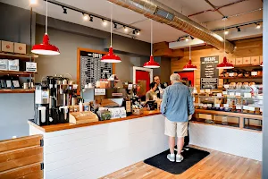 Hewn Bakery - Libertyville Outpost image