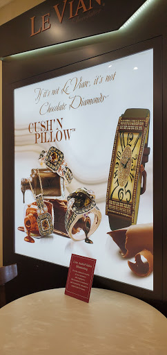 Jewelry Store «Jared The Galleria of Jewelry», reviews and photos, 195 Old Country Rd, Carle Place, NY 11514, USA