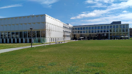 Berufsfachschule Uster, Bildungszentrum Uster
