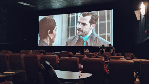 Movie Theater «Studio Movie Grill», reviews and photos, 2880 Holcomb Bridge Rd, Alpharetta, GA 30022, USA