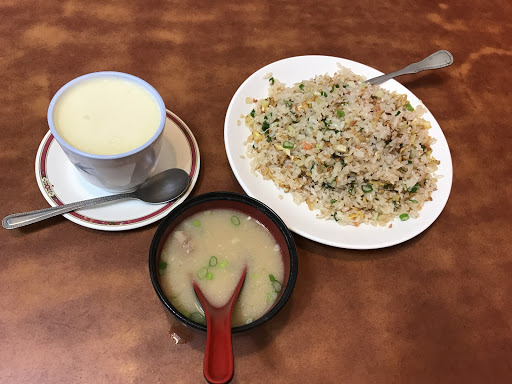 巷內亭日式小吃 的照片