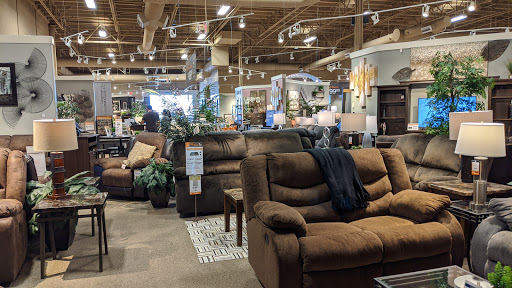 Furniture Store «Ashley HomeStore», reviews and photos, 7502 N Blackstone Ave, Fresno, CA 93720, USA