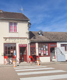 Photo n°17 de Auberge du Canal à Rogny-les-Sept-Écluses ()