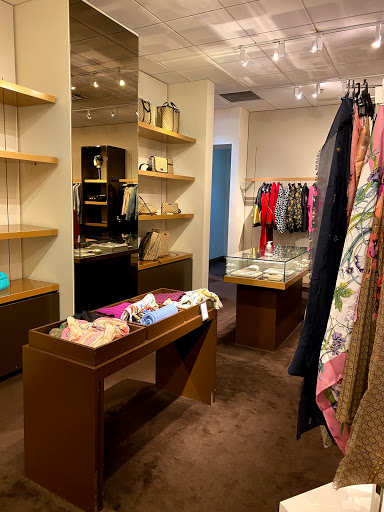 Boutique «Gucci Outlet», reviews and photos, 3939 S Interstate Hwy 35 #1050, San Marcos, TX 78666, USA