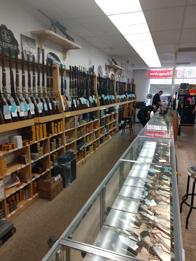 Gun Shop «Hook, Line & Sinker», reviews and photos, 3100 Main St #260, Oakley, CA 94561, USA