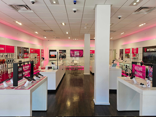T-Mobile image