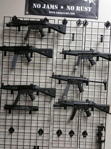 Gun Shop «Personal Defense Warehouse (PDWarehouse)», reviews and photos, 3225 N Arizona Ave #1, Chandler, AZ 85225, USA