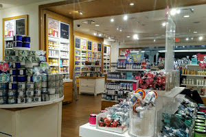 Bath & Body Works