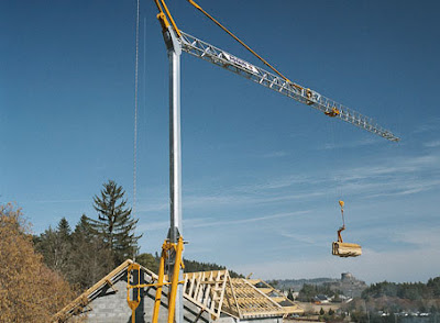 BG LEVAGE Location et vente de grue de chantier à Rustrel