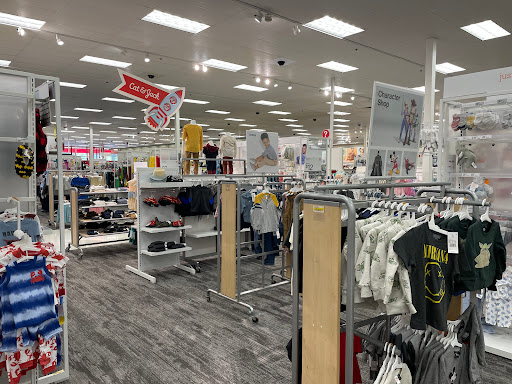 Department Store «Target», reviews and photos, 20100 Haggerty Rd, Livonia, MI 48152, USA