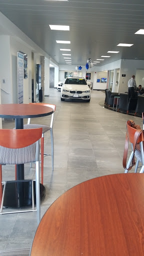 BMW Dealer «Herb Chambers BMW of Sudbury», reviews and photos, 128 Boston Post Rd, Sudbury, MA 01776, USA