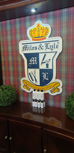Barber Shop «Miles & Lyle Luxury Barbershop», reviews and photos, 19044 NE 29th Ave, Aventura, FL 33180, USA
