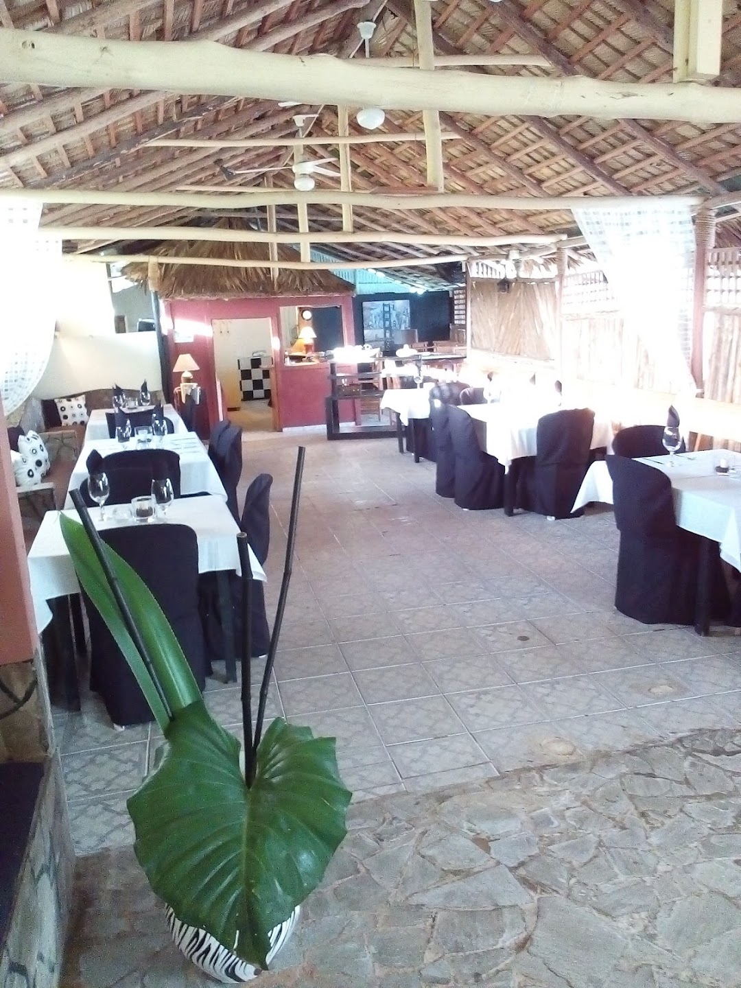 Las Rocas Restaurant & Steakhouse