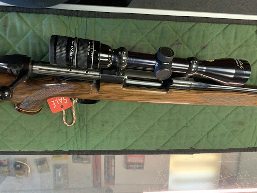 Gun Shop «Bergen Sporting Goods», reviews and photos, 649 Bergen Blvd, Ridgefield, NJ 07657, USA