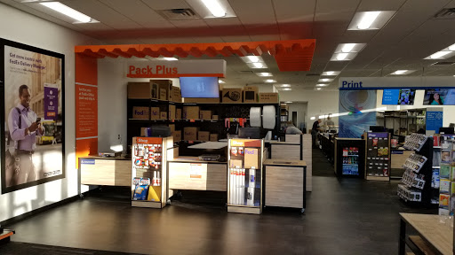 Print Shop «FedEx Office Print & Ship Center», reviews and photos, 4920 W Thunderbird Rd #115, Glendale, AZ 85306, USA