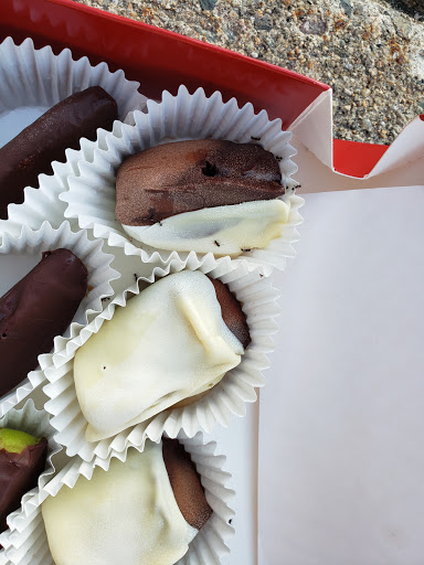 Gift Shop «Edible Arrangements», reviews and photos, 98 Westgate Dr, Brockton, MA 02301, USA