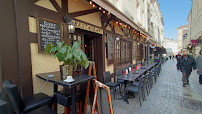 Atmosphère du Restaurant Le Pot de Fer - Chez Robert à Paris - n°1