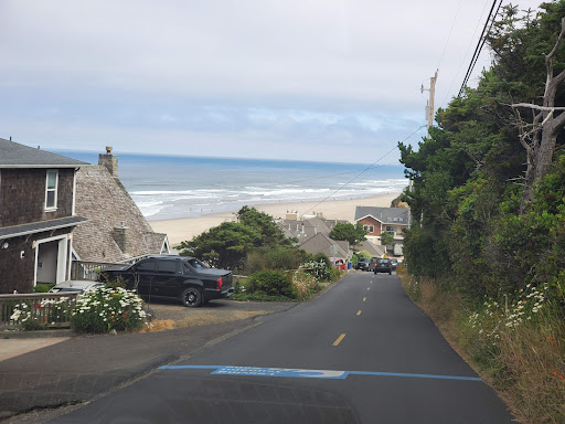 Resort «Embarcadero Resort Hotel & Marina», reviews and photos, 1000 SE Bay Blvd, Newport, OR 97365, USA