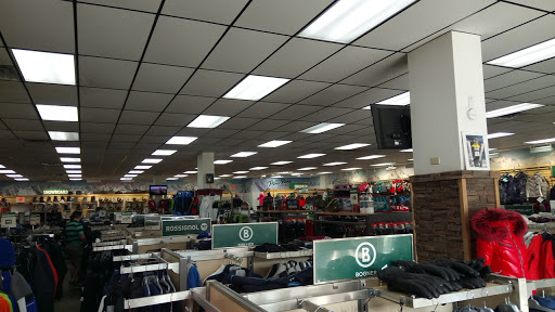 Sporting Goods Store «Peter Glenn Ski & Sports», reviews and photos, 900 Park Centre Blvd, Miami, FL 33169, USA