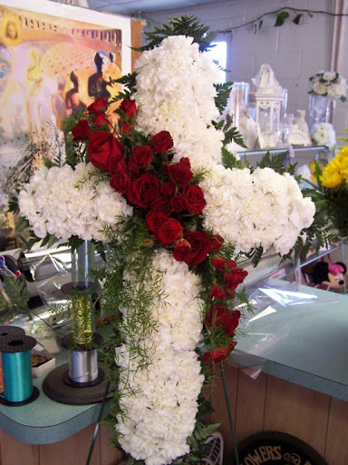 Florist «Heart To Heart Flower Shop», reviews and photos, 137 Fishing Creek Rd, Cape May, NJ 08204, USA