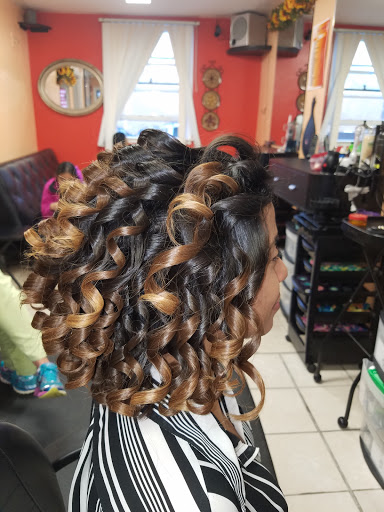 Beauty Salon «Dominican Hair Evolution Beauty Salon», reviews and photos, 388 School St, Woodbridge, NJ 07095, USA