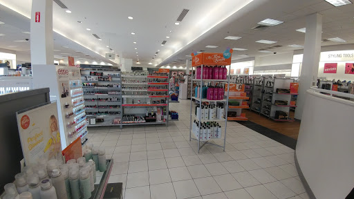 Hair Salon «Ulta Beauty», reviews and photos, 11850 Pines Blvd, Pembroke Pines, FL 33025, USA