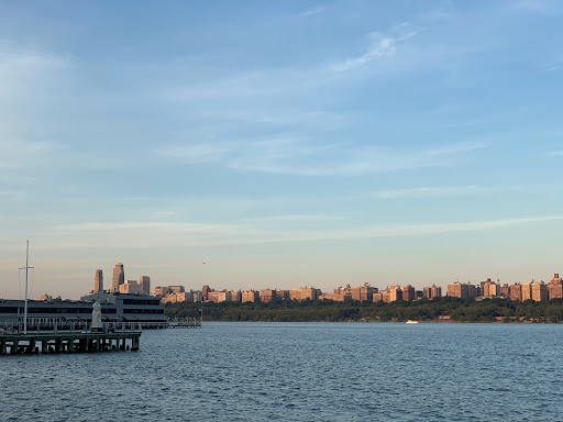 Home Goods Store «Home Goods», reviews and photos, 3 Main St, Edgewater, NJ 07020, USA