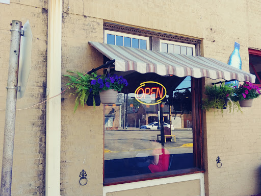 Coffee Shop «Downtown Jeaux», reviews and photos, 300 Church St, Houma, LA 70360, USA