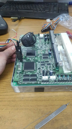 Locksmith «Keyhole Locksmith», reviews and photos, 1775 W 11th Ave, Eugene, OR 97402, USA