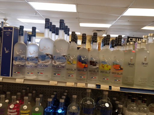 Liquor Store «Crossroads Liquor, Beer & Wine», reviews and photos, 1807 S Houston St, Kaufman, TX 75142, USA