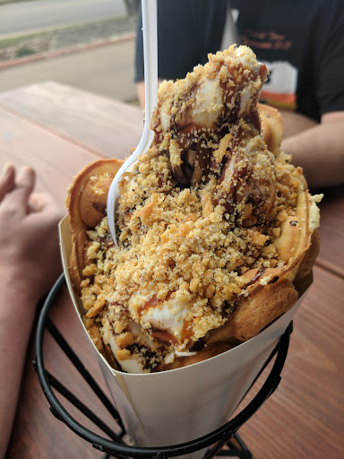 Ice Cream Shop «Cow Tipping Creamery», reviews and photos, 4715 S Lamar Blvd, Austin, TX 78745, USA
