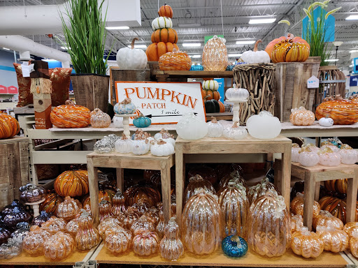 Home Goods Store «At Home», reviews and photos, 5151 US-290, Austin, TX 78735, USA